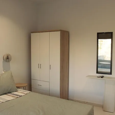 Anesis Terra Luxury شقة